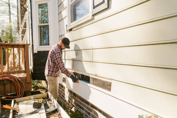 Top rated local Storm Damage Siding Repair specialists in Utica, IN